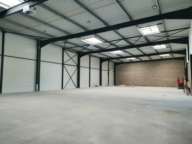 Entrepôt / Activité à vendre - Buchelay (78200) - 630 m²