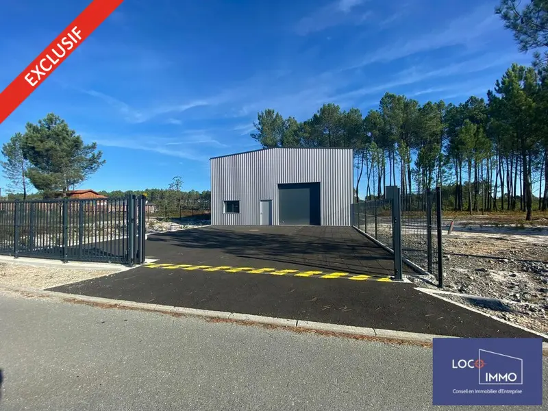 A louer Locaux d'activité 187m² Landiras