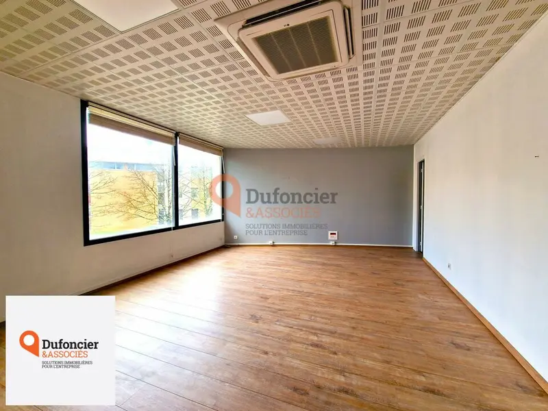 Bureau à louer - Saint-Benoît (86280) - 60 m² - 575 €/mois