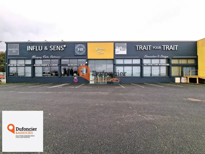 Local Commercial à louer - Migné-Auxances (86440) - 708 m² - 5 625 €/mois
