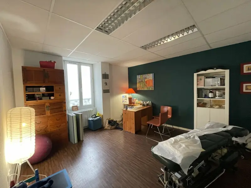 Bureau à louer - Lorient (56100) - 112 m² - 1 583 €/mois