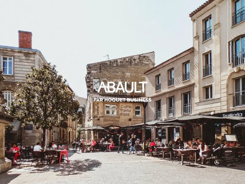 LOCAL COMMERCIAL A LOUER - CENTRE HISTORIQUE BORDEAUX - 45M² ENVIRON