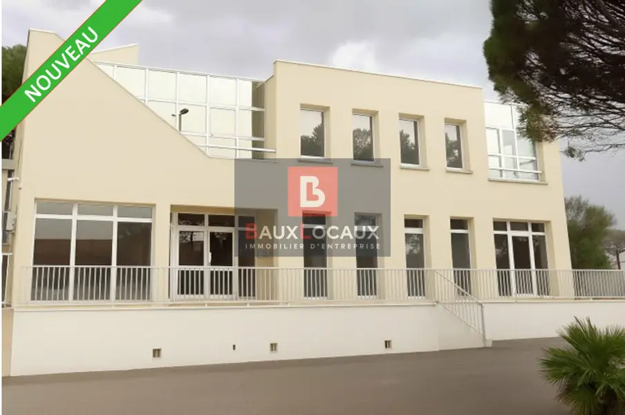 Bureau à louer - Carpentras (84200) - 198 m² - 2 200 €/mois