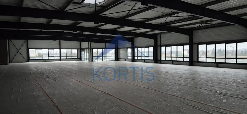 À LOUER et À VENDRE  Bâtiment mixte neuf de 1 950 m² - Arnas (69)