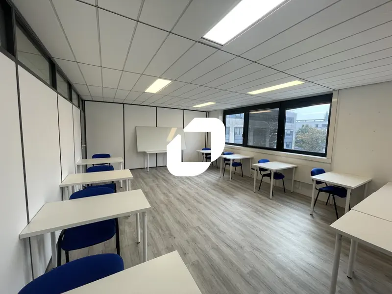 Bureau à vendre - Lognes (77185) - 186 m²