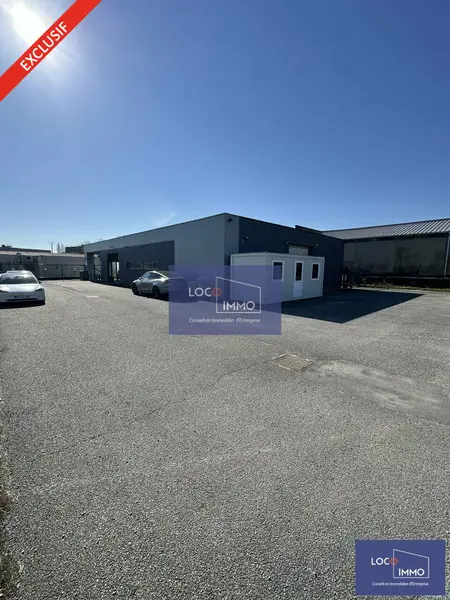 Entrepôt / Activité à louer - Saint-Médard-En-Jalles (33160) - 437 m² - 4 900...