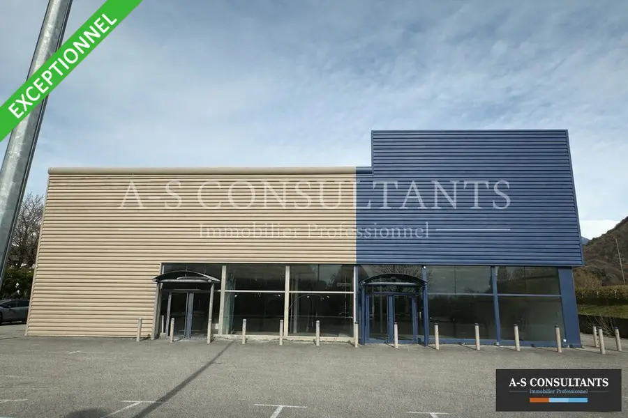 Local Commercial à louer - Albertville (73200) - 940 m² - 13 000 €/mois
