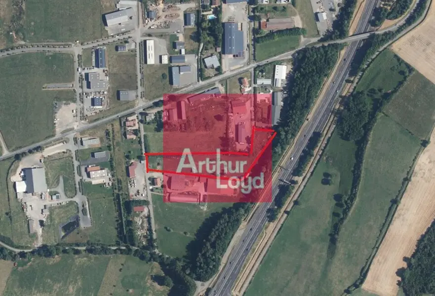 Terrain à vendre - Combronde (63460) - 8660 m²