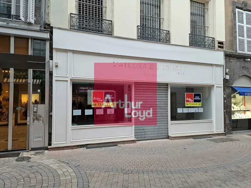 A louer Local commercial  168m² Clermont-Ferrand
