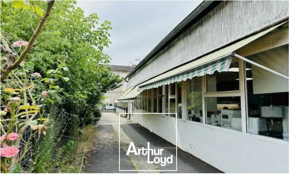 Entrepôt / Activité à vendre - Brive-La-Gaillarde (19100) - 376 m²