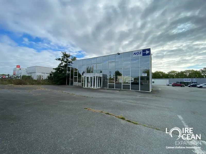 Local Commercial à louer - Les Herbiers (85500) - 537 m² - 2 250 €/mois