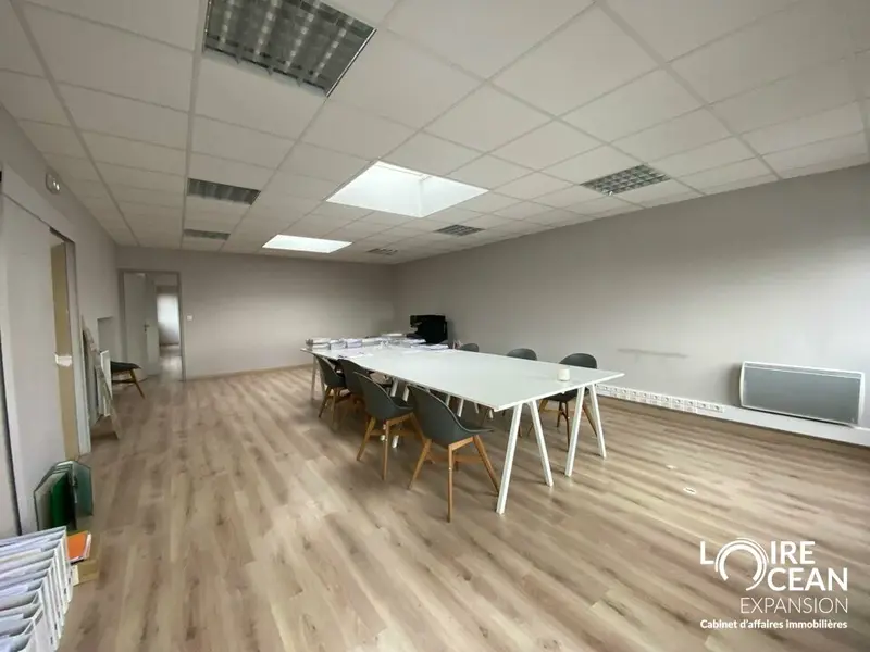 Local Commercial à louer - Basse-Goulaine (44115) - 400 m² - 4 166 €/mois