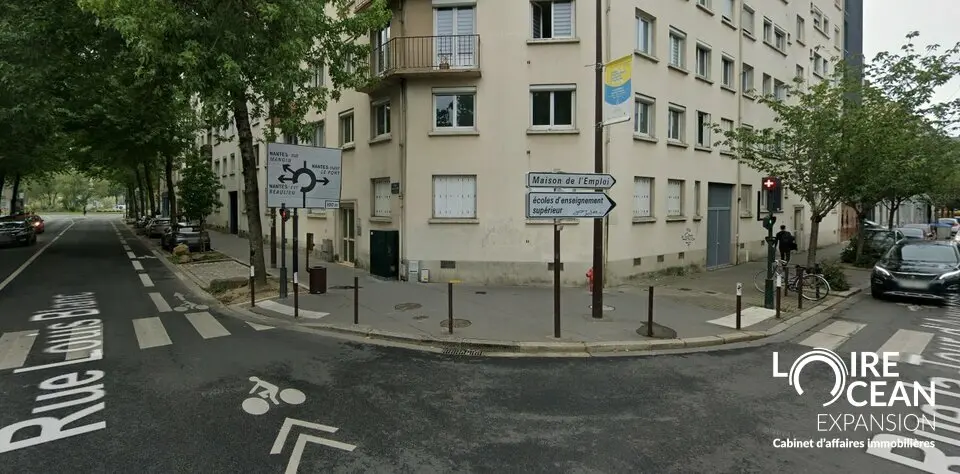 Local Commercial à louer - Nantes (44200) - 210 m² - 2 500 €/mois