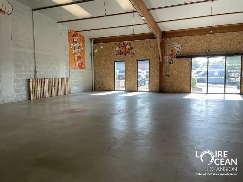 Local Commercial à louer - Divatte-Sur-Loire (44450) - 250 m² - 3 125 €/mois