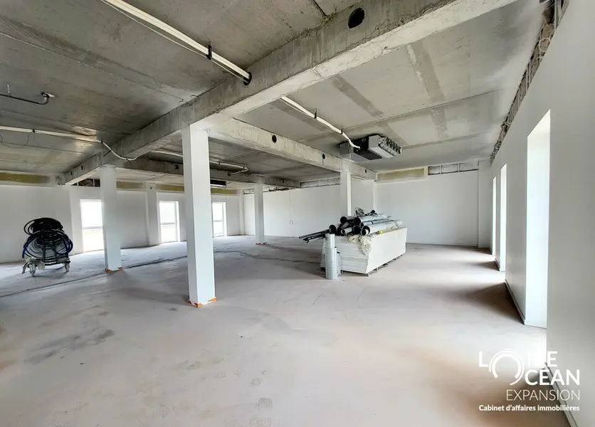 Bureau à louer - Pornic (44210) - 82 m² - 1 133 €/mois