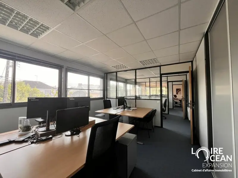 Bureau à louer - Nantes (44100) - 233 m² - 3 000 €/mois