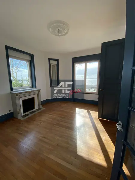 Bureau à louer - Saint-Nazaire (44600) - 78 m² - 1 176 €/mois