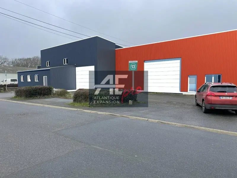 Entrepôt / Activité à vendre - Saint-Nazaire (44600) - 742 m²