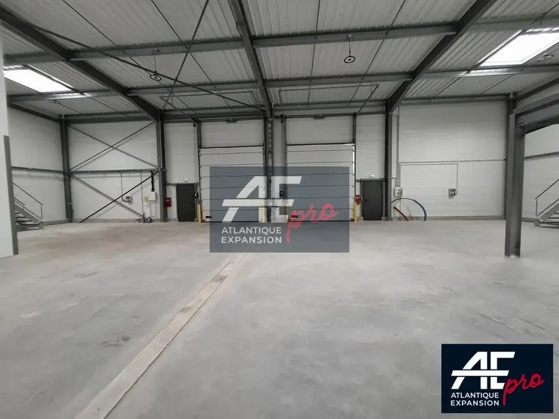 Entrepôt / Activité à vendre - Saint-Nazaire (44600) - 363 m²