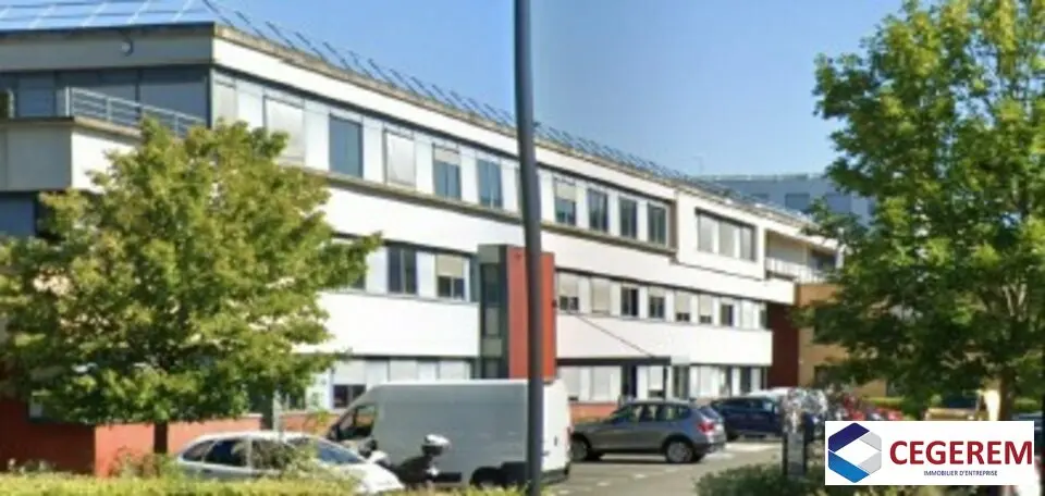 Bureau à louer - Champs-Sur-Marne (77420) - 720 m² - 8 400 €/mois