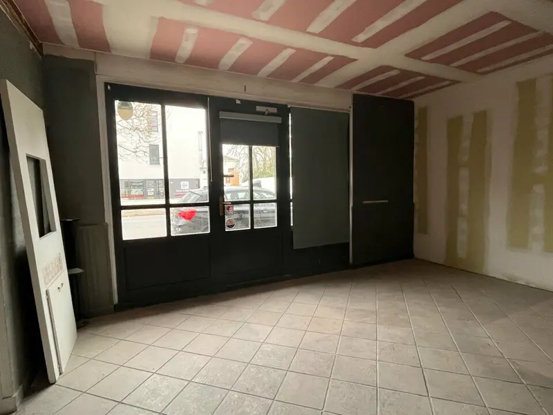 A louer Local commercial  80m² Vannes