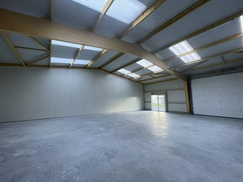 360 m² NEUF