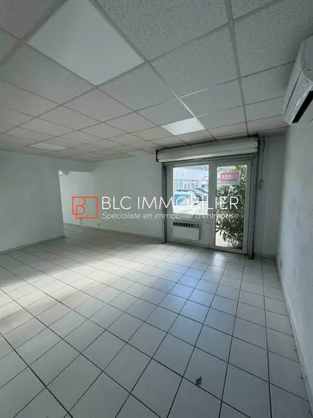 Bureau à louer - Aubagne (13400) - 27 m² - 545 €/mois