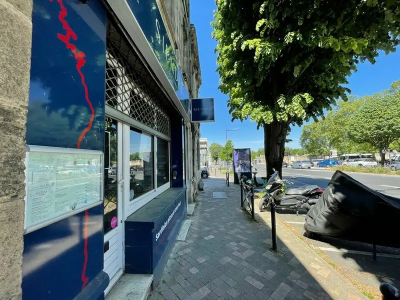 A louer Local commercial  50m² Bordeaux