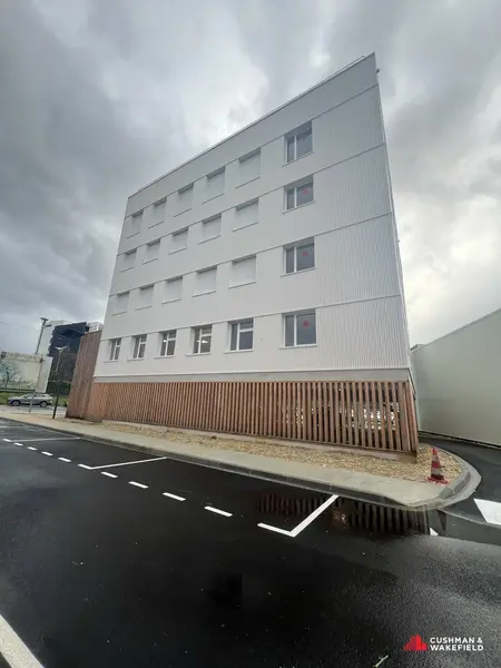 Bureau à vendre - Villenave-D'Ornon (33140) - 378 m²