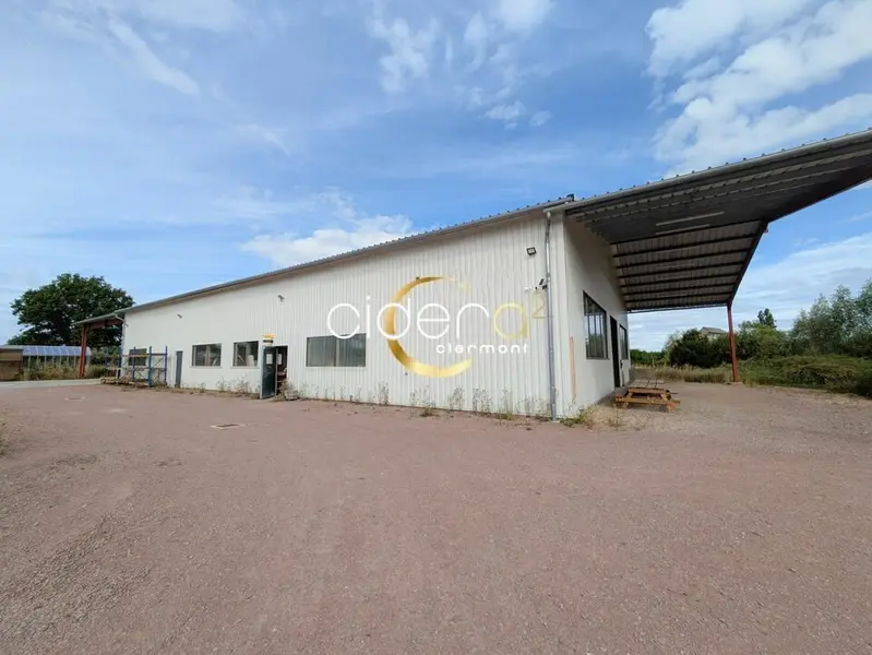 A louer Locaux d'activité 1000m² Bourbon-l'Archambault