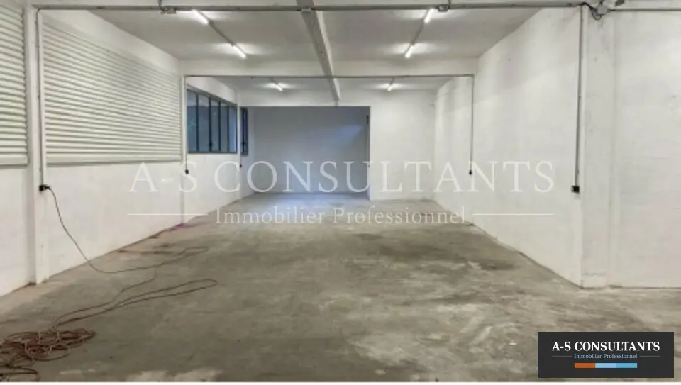 Entrepôt / Activité à louer - Le Champ-Près-Froges (38190) - 140 m² - 1 200 €...