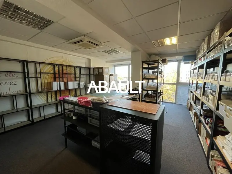 Bureau à louer - Colomiers (31770) - 202 m² - 3 000 €/mois
