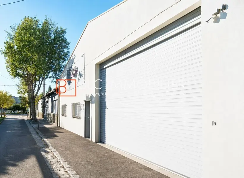Entrepôt / Activité à louer - Marseille 15 (13015) - 386 m² - 1 900 €/mois