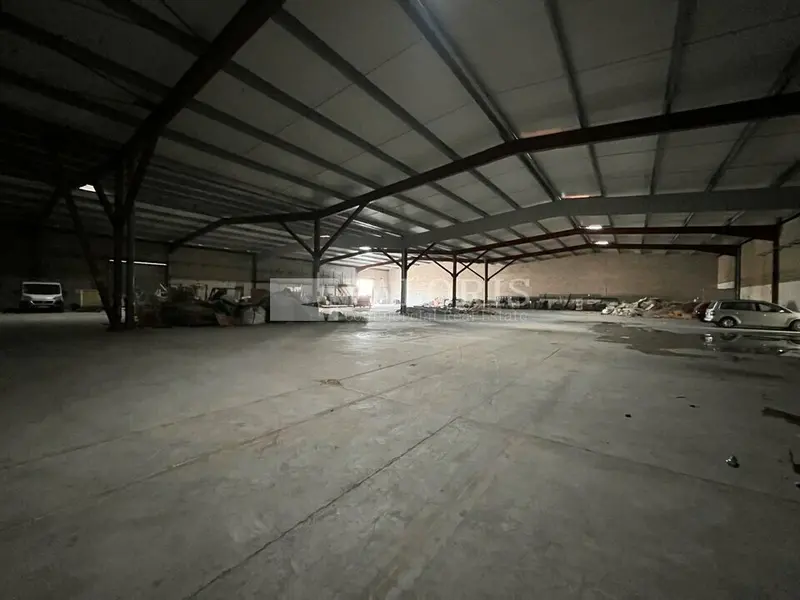 Entrepôt / Activité à louer - Gignac-La-Nerthe (13180) - 3237 m² - 25 626 €/mois