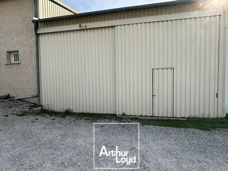 Entrepôt / Activité à louer - Cosnac (19360) - 110 m² - 385 €/mois