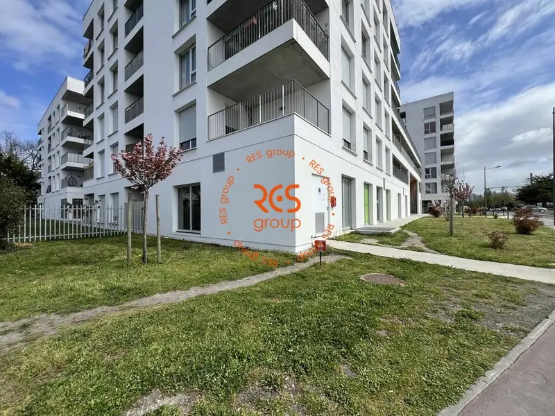 Bureau à vendre - Cenon (33150) - 294 m²