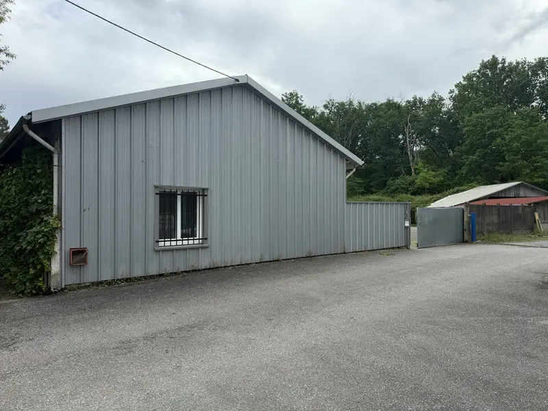 Entrepôt / Activité à louer - Mérignac (33700) - 220 m²