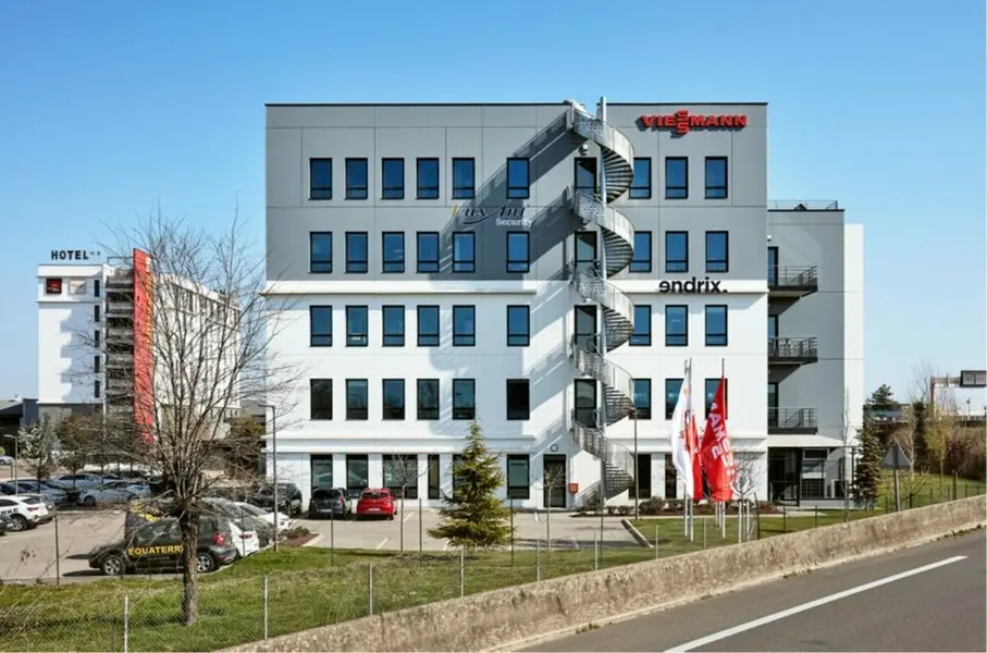 Bureau à louer - Saint-Priest (69800) - 872 m² - 8 726 €/mois