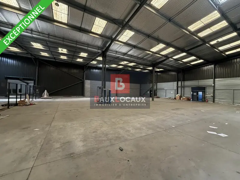 A vendre Entrepôt 9000m² Bollène