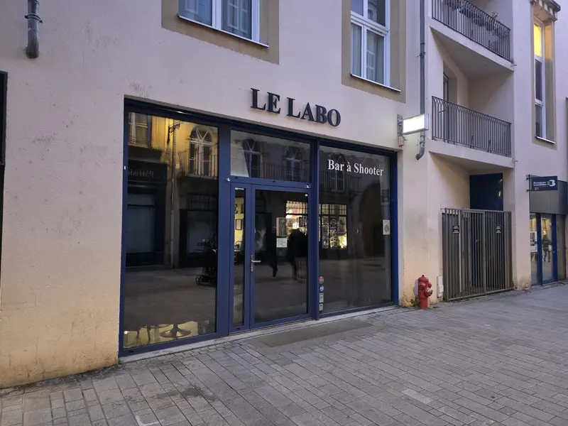 Local commercial loué – Rentabilité attractive – Metz centre