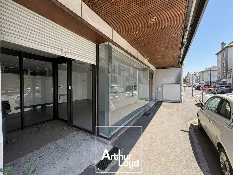 Bureau à louer - Brive-La-Gaillarde (19100) - 109 m² - 1 200 €/mois