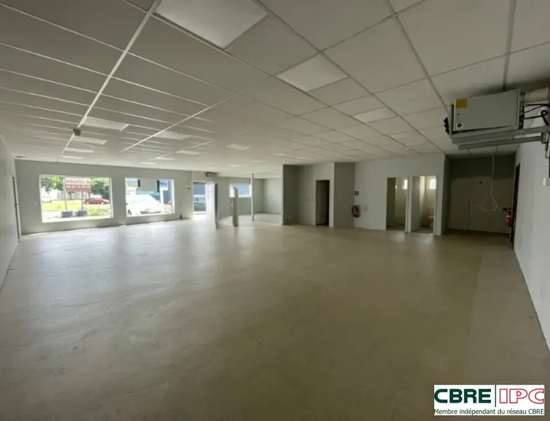 LOCATION - REF :8317 FL