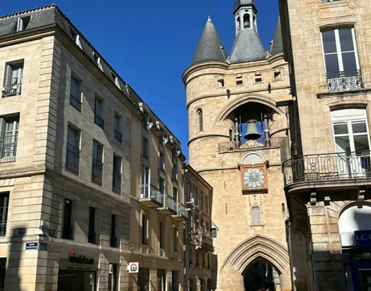 Local Commercial à vendre - Bordeaux (33000) - 80 m² - 0 €