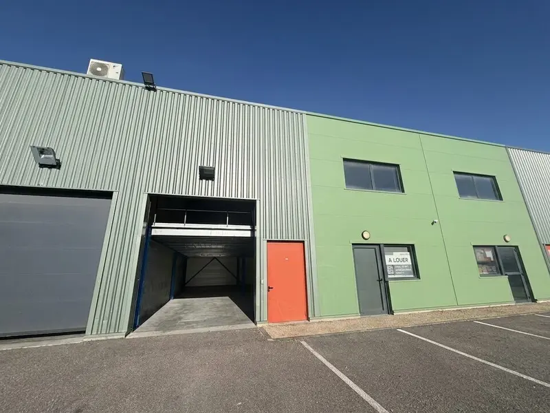 Entrepôt / Activité à louer - Civrieux (01390) - 200 m² - 1 600 €/mois