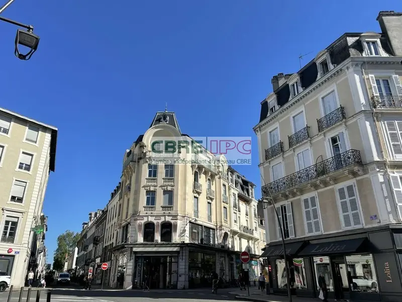 CESSION - REF : 8320JF