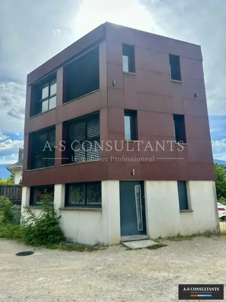 A louer Bureaux 260m² Barberaz