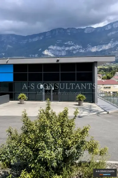 A louer Bureaux 100m² Drumettaz-Clarafond