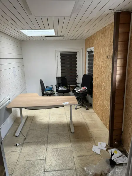 A vendre Bureaux 338m² Presles