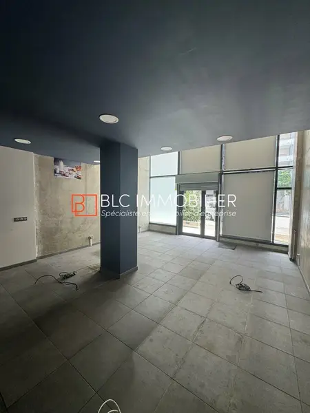 Local Commercial à louer - Marseille 08 (13008) - 53 m² - 1 550 €/mois
