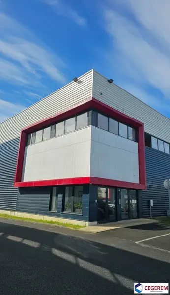Entrepôt / Activité à vendre - Chanteloup-En-Brie (77600) - 856 m²
